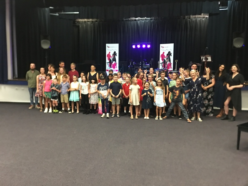 82D450FE-CB72-420E-921B-9AB132E6E126