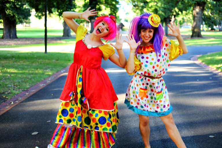 tinified clown duo hands 1200x800 1 768x512